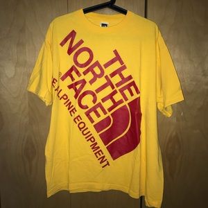 Men’s The North Face T-Shirt Large